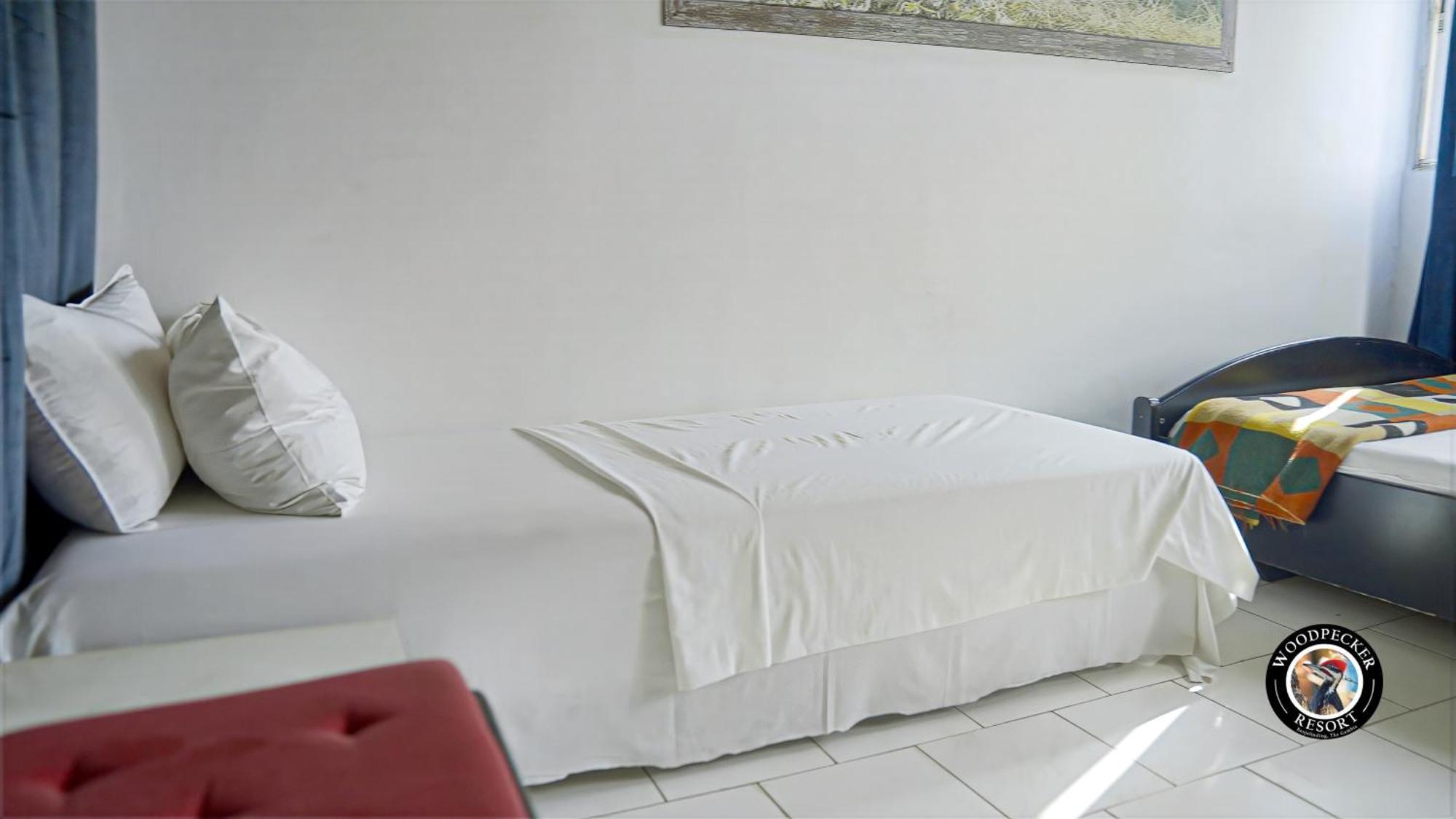 Woodpecker Resort Hotel Μπανζούλ Εξωτερικό φωτογραφία
