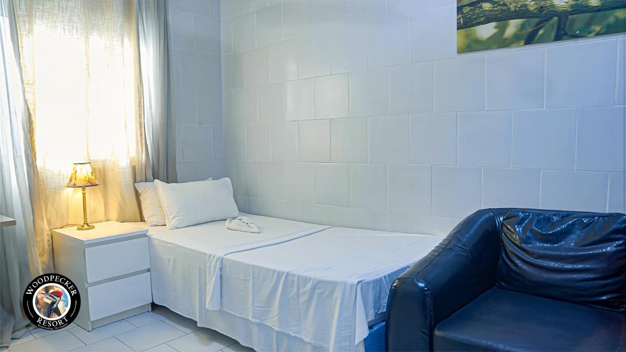 Woodpecker Resort Hotel Μπανζούλ Εξωτερικό φωτογραφία