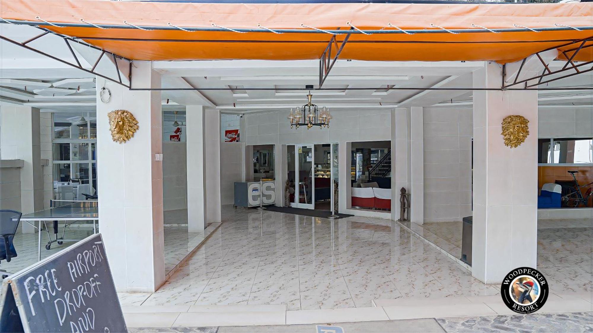 Woodpecker Resort Hotel Μπανζούλ Εξωτερικό φωτογραφία