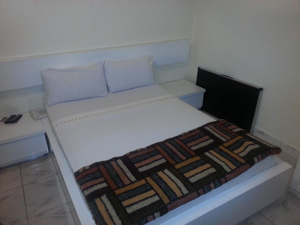 Woodpecker Resort Hotel Μπανζούλ Εξωτερικό φωτογραφία