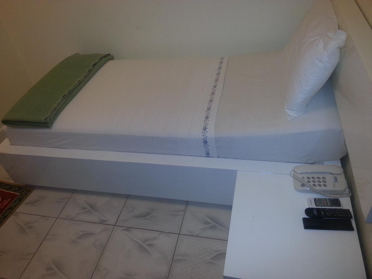 Woodpecker Resort Hotel Μπανζούλ Εξωτερικό φωτογραφία