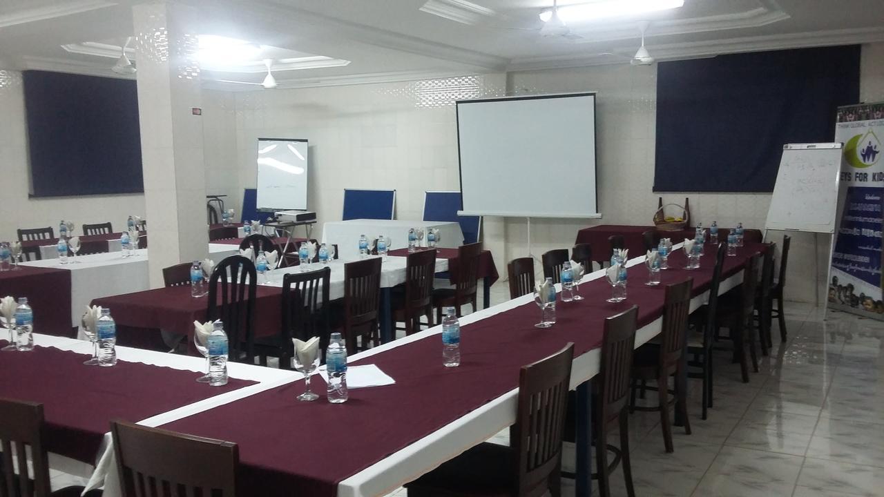 Woodpecker Resort Hotel Μπανζούλ Εξωτερικό φωτογραφία